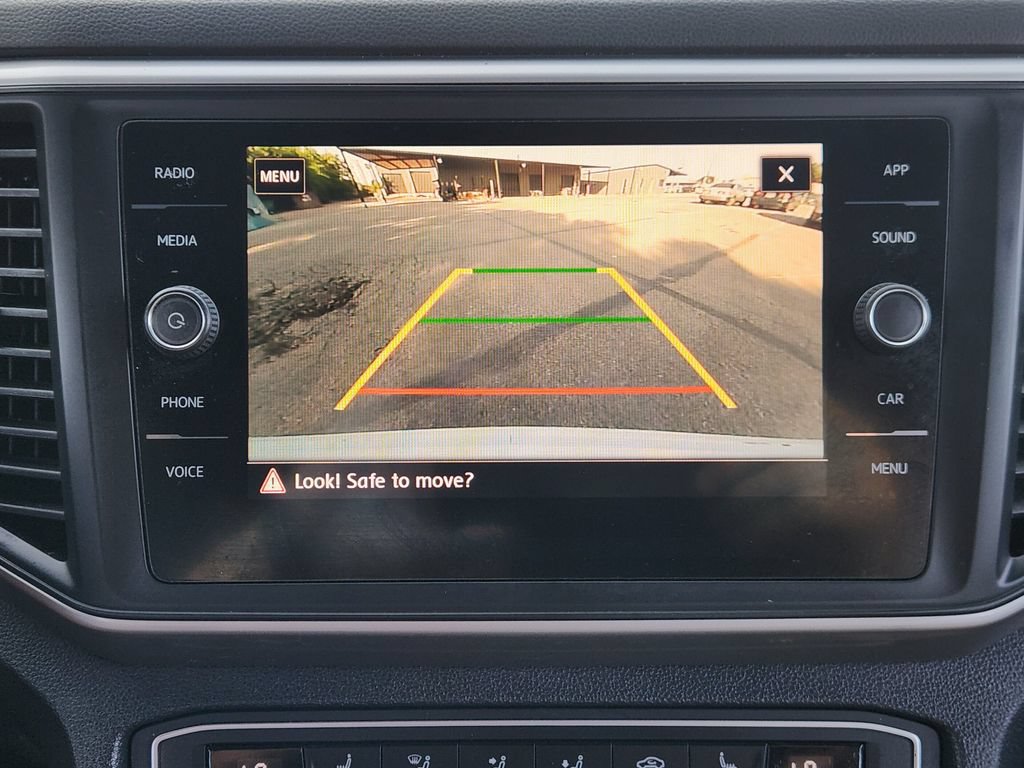 Used 2020 Volkswagen Atlas Cross Sport SE w/ Panoramic Sunroof Package AWD/4WD image 15