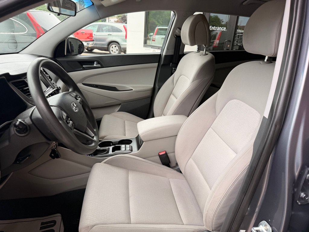 Used 2016 Hyundai Tucson SE w/ Option Group 02 AWD/4WD image 10