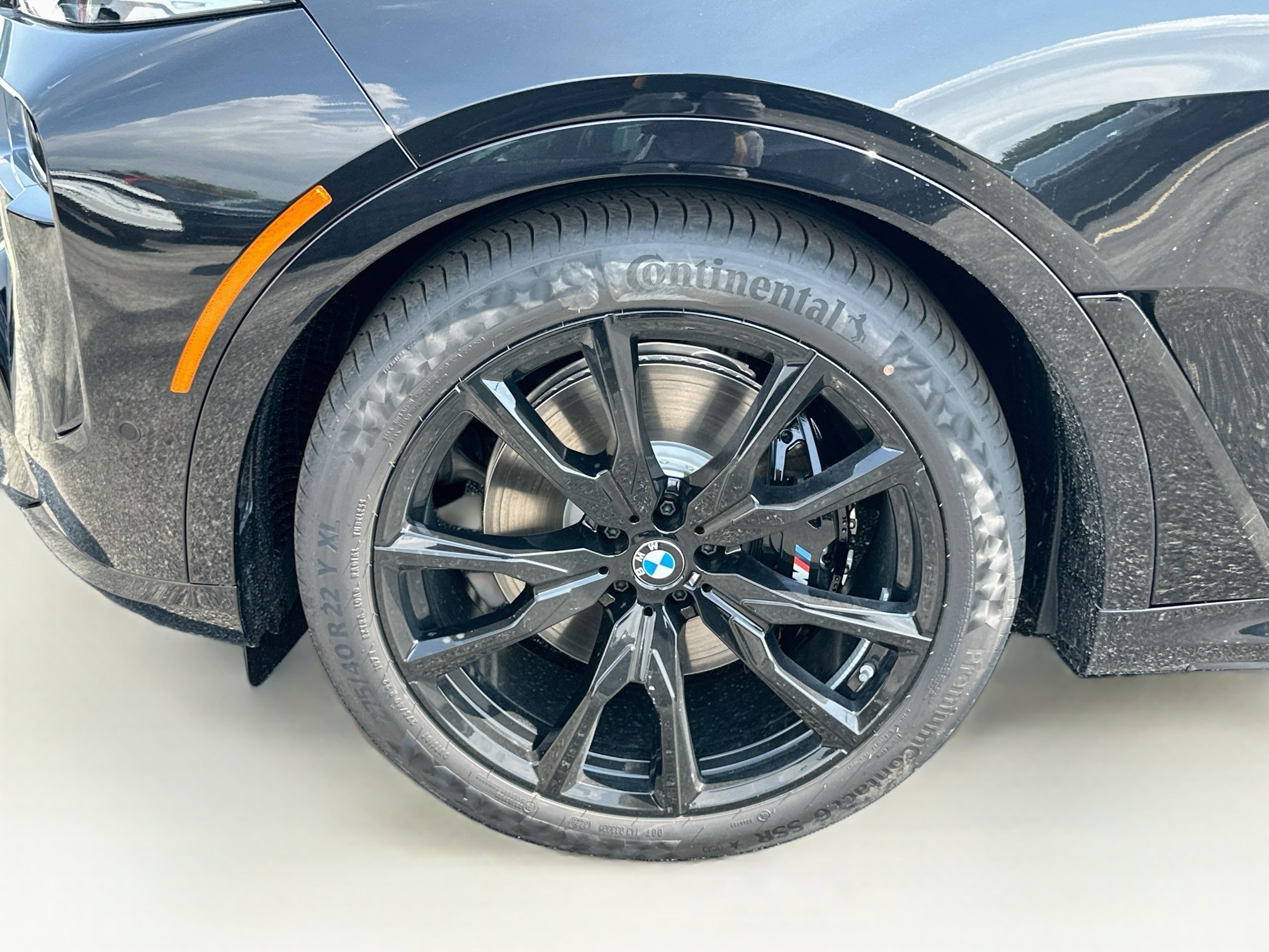 New 2027 BMW X7 xDrive40i w/ Executive Package AWD/4WD image 25