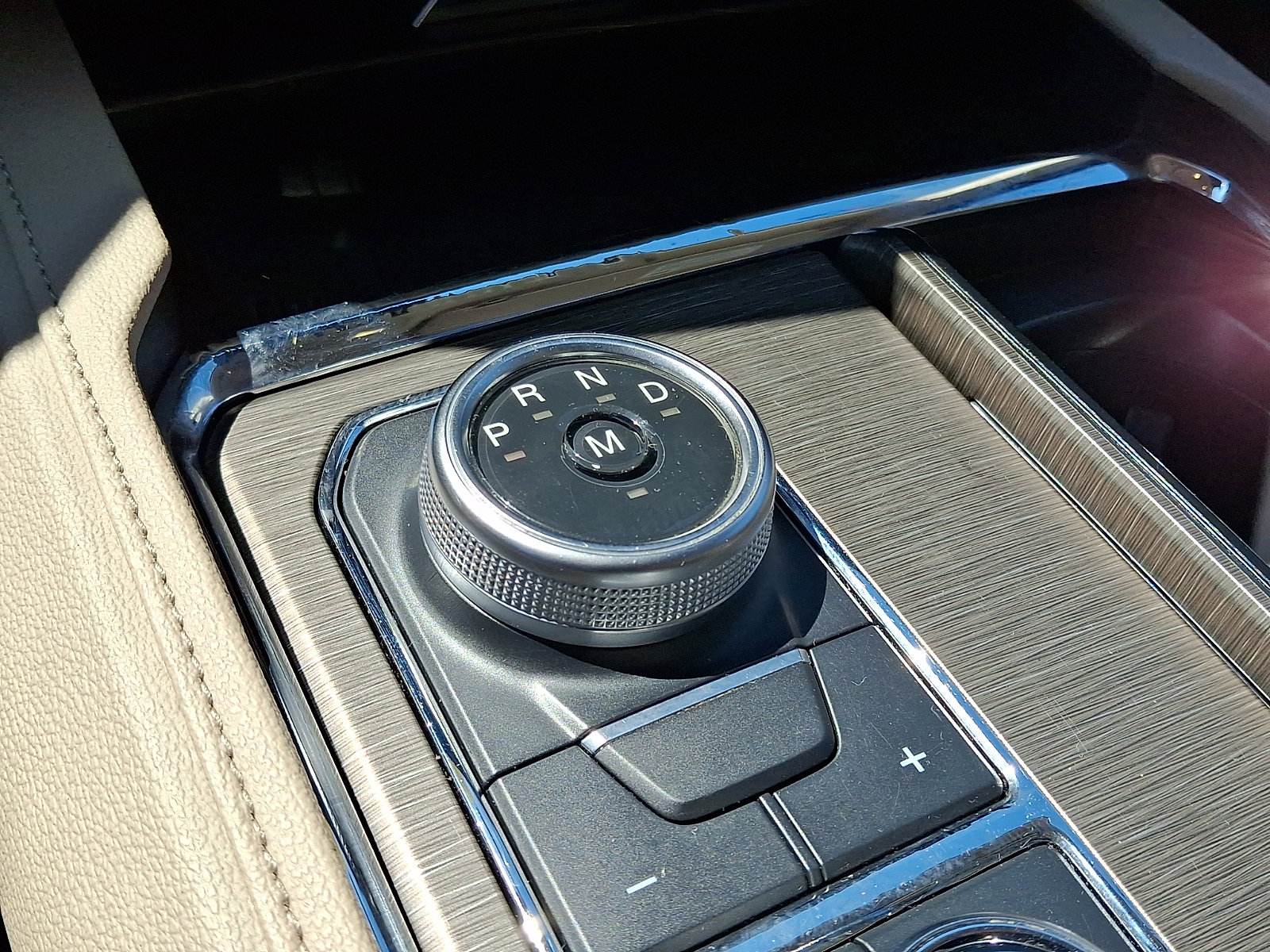 Used 2024 Ford Expedition Max Limited image 18