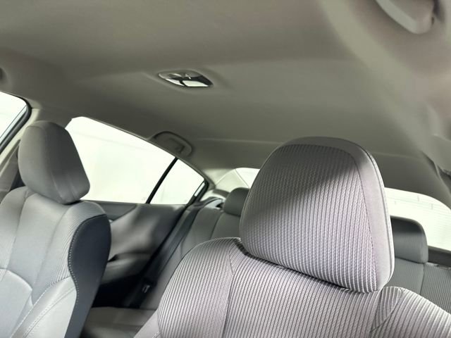 Used 2021 Subaru Legacy w/ Alloy Wheel Package image 12