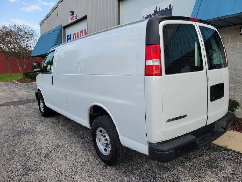Used 2021 Chevrolet Express 2500 w/ Safety Package RWD image 16