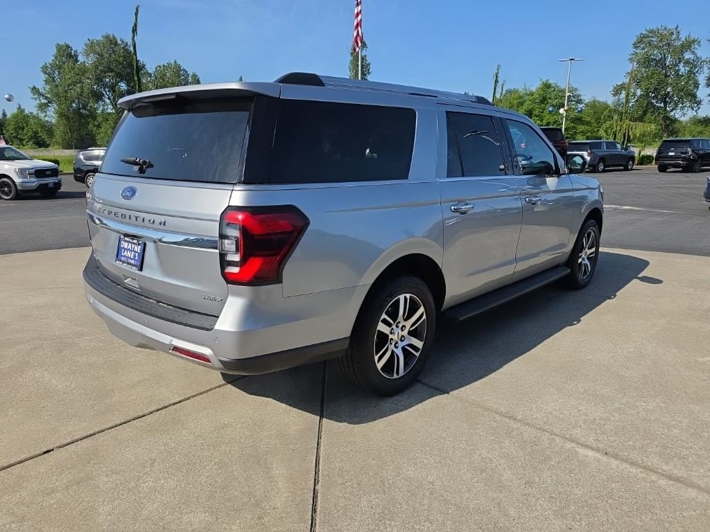Used 2024 Ford Expedition Max Limited AWD/4WD image 6