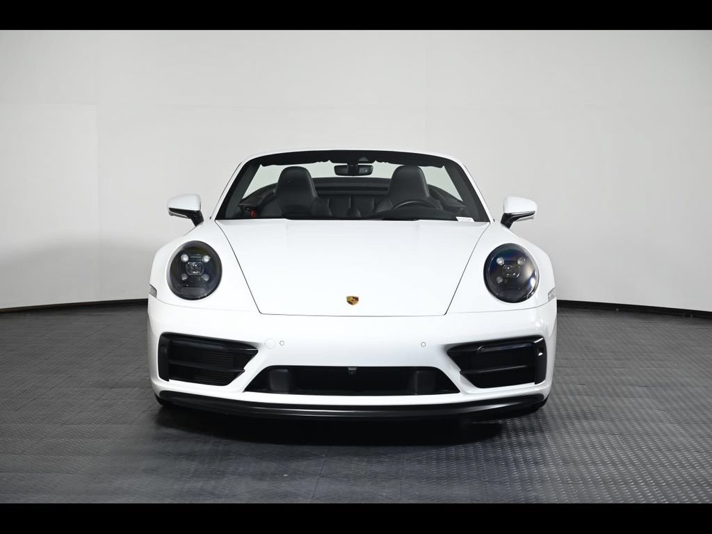 Certified 2023 Porsche 911 Carrera GTS RWD image 10