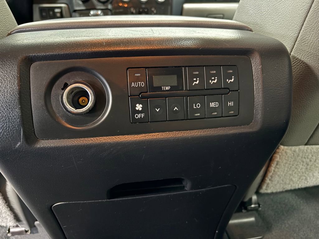 Used 2020 Toyota Sequoia Limited image 37