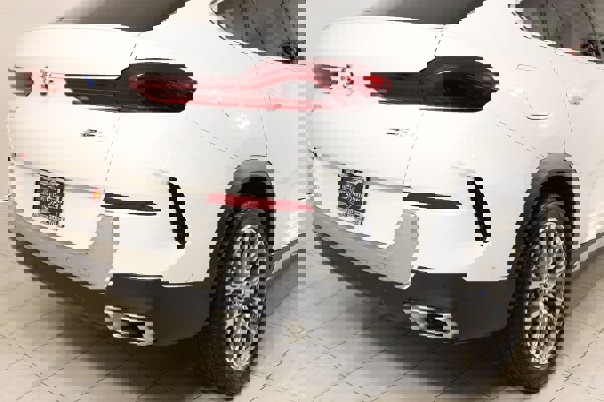 Used 2023 BMW X6 xDrive40i w/ Premium Package image 43