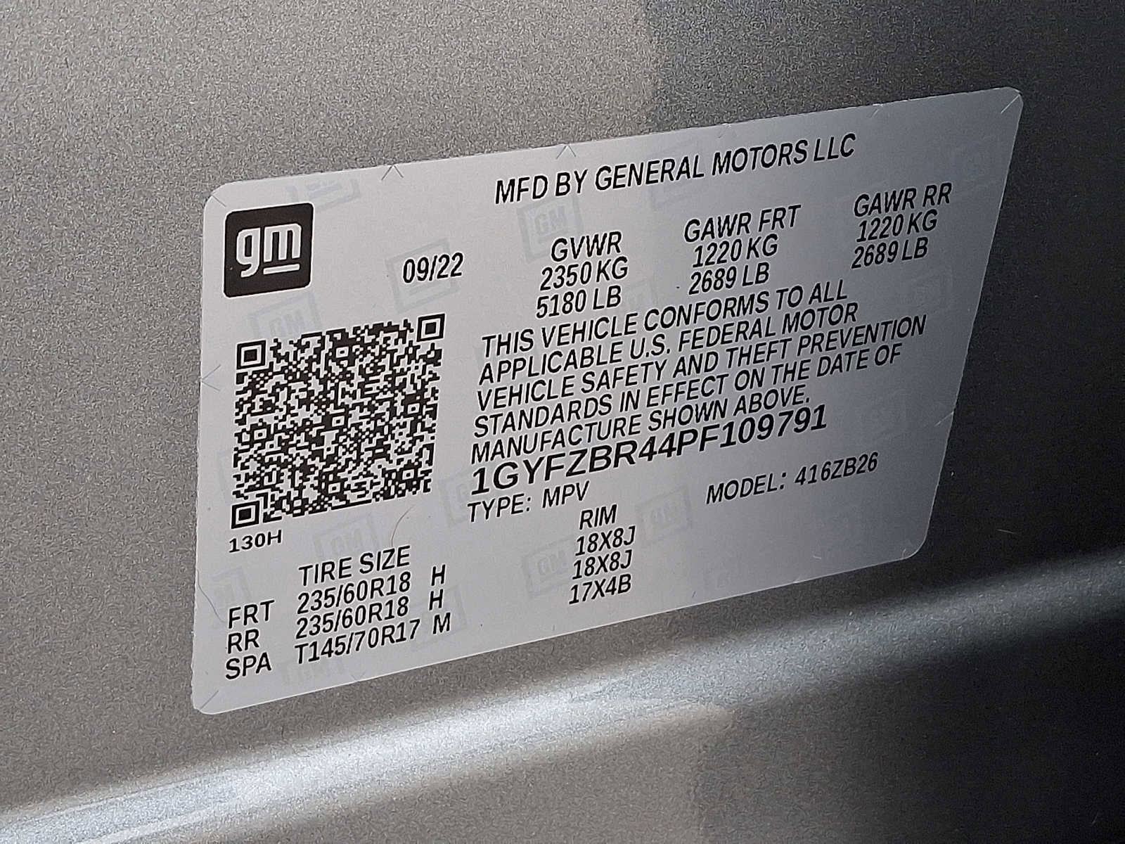 Certified 2023 Cadillac XT4 Luxury w/ Cold Weather Package image 26