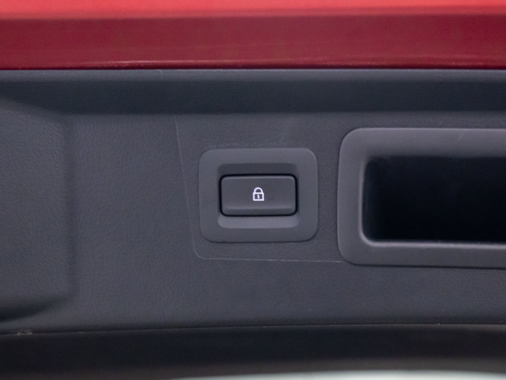 Used 2023 MAZDA CX-50 AWD 2.5 S w/ Cargo Package image 31