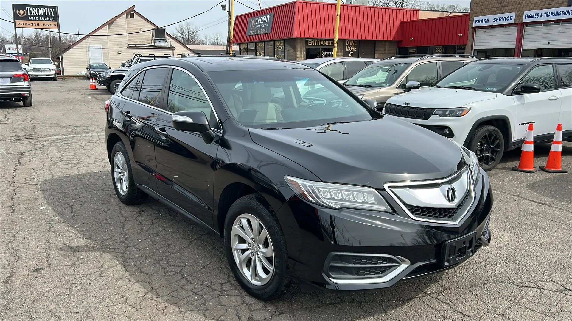 Used 2018 Acura RDX AWD w/ Technology Package image 3