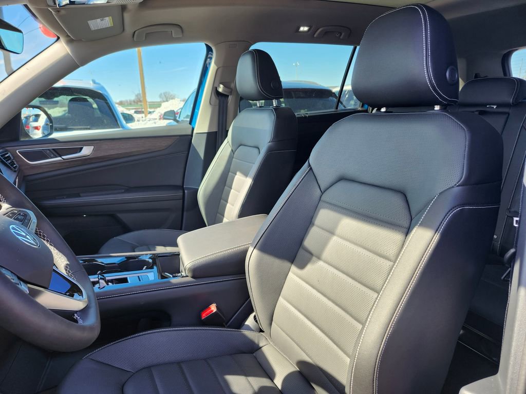 New 2026 Volkswagen Atlas SEL image 9