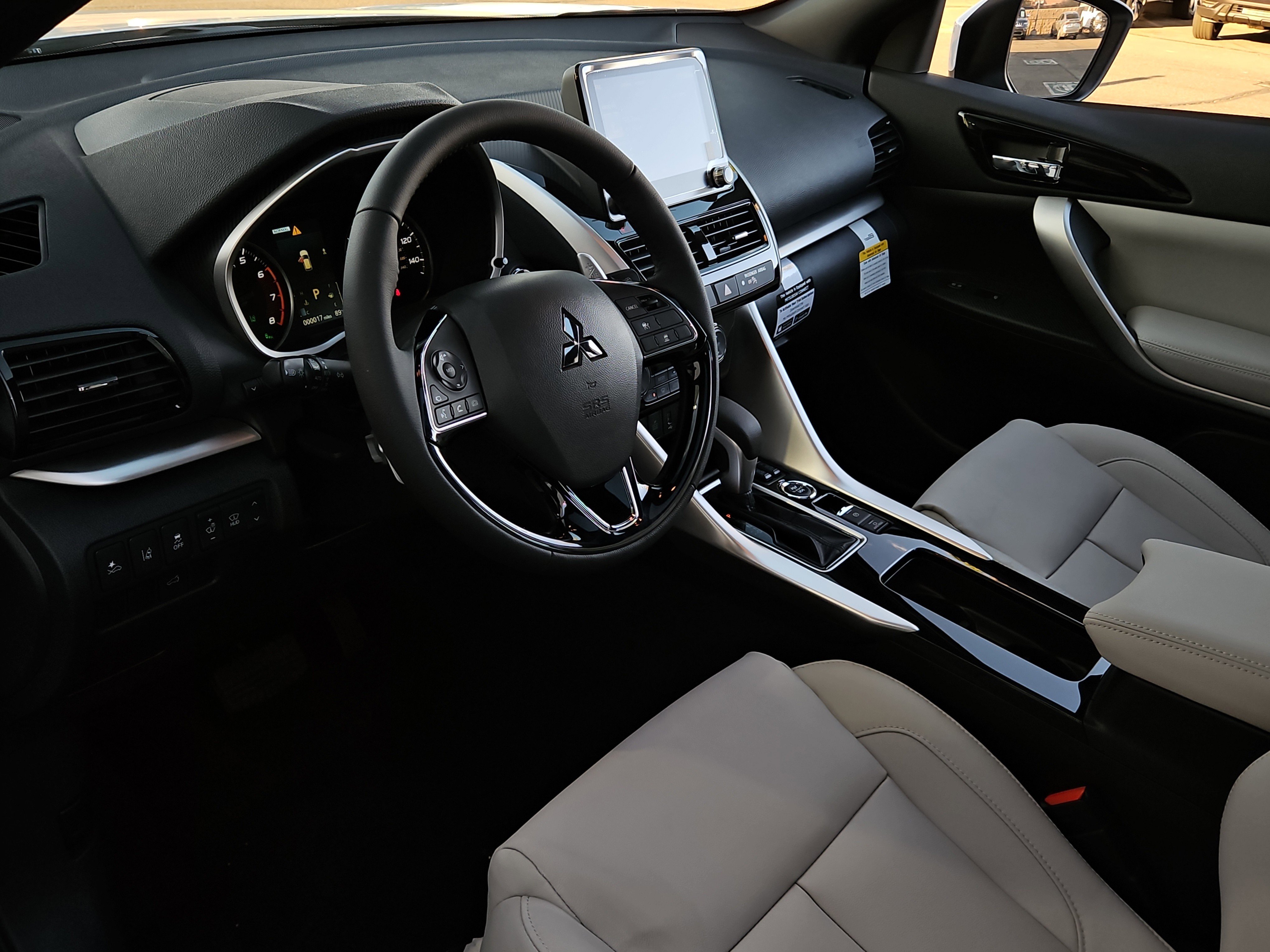 New 2025 Mitsubishi Eclipse Cross SEL image 7