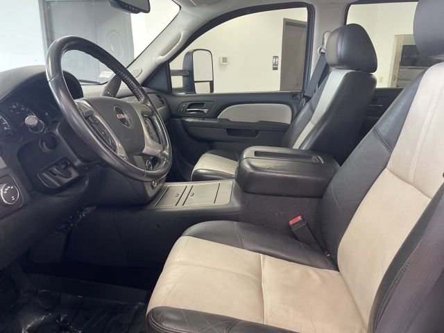 Used 2011 GMC Sierra 1500 SLT w/ All-Terrain Package image 14