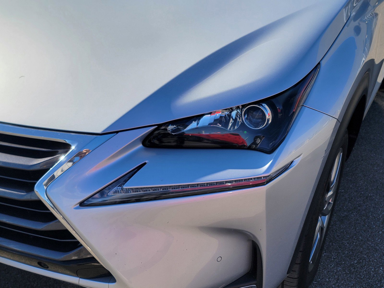 Used 2015 Lexus NX 200t AWD image 11