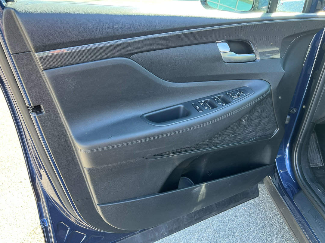 Used 2023 Hyundai Santa Fe SEL image 13