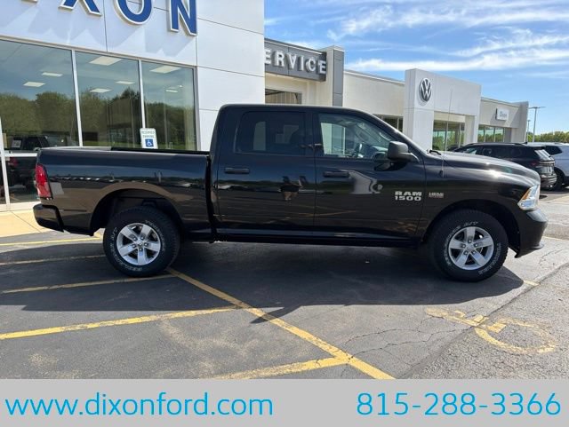 Used 2018 RAM 1500 Express AWD/4WD image 9