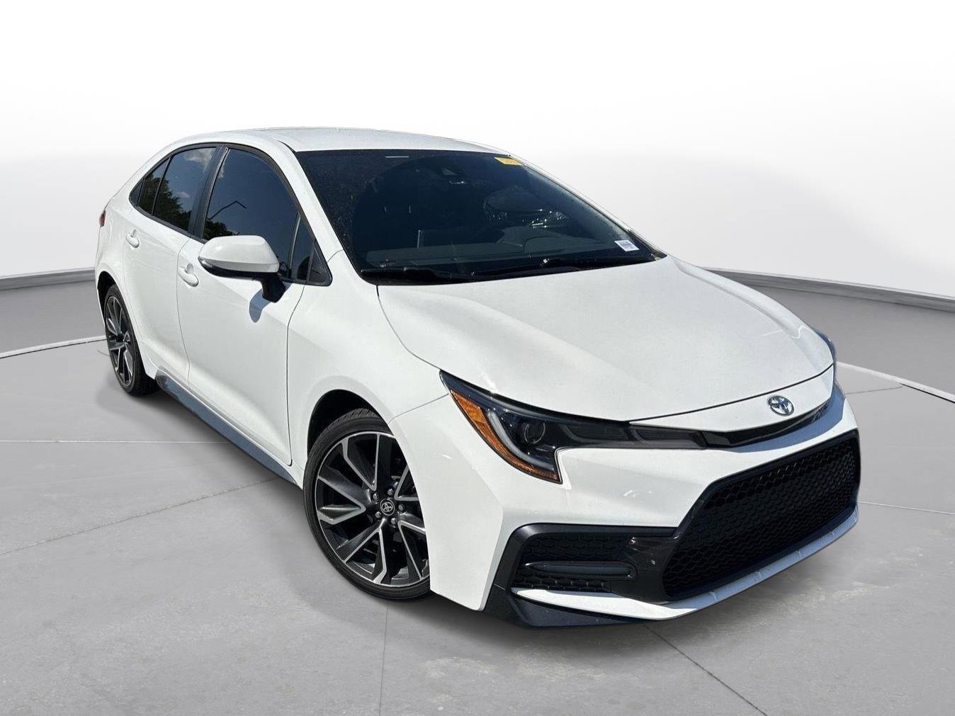 Used 2021 Toyota Corolla SE FWD image 4