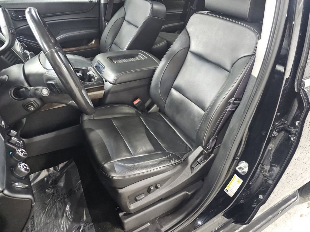 Used 2016 Chevrolet Tahoe LT w/ Luxury Package image 6