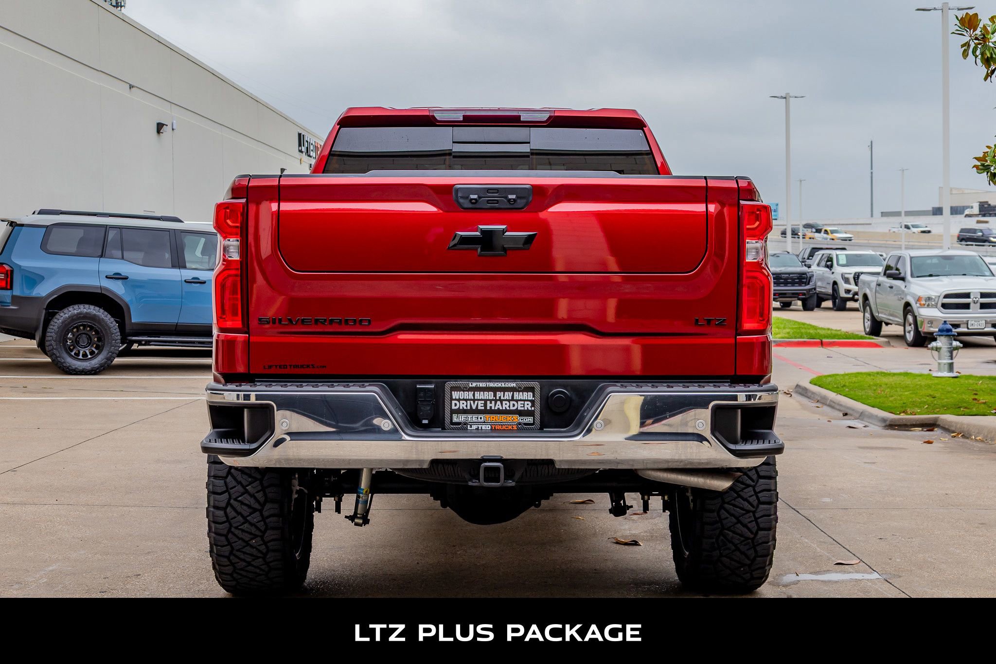 Used 2024 Chevrolet Silverado 1500 LTZ w/ LTZ Convenience Package II AWD/4WD image 7