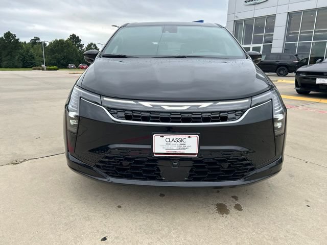 New 2027 Chrysler Pacifica Select FWD image 2
