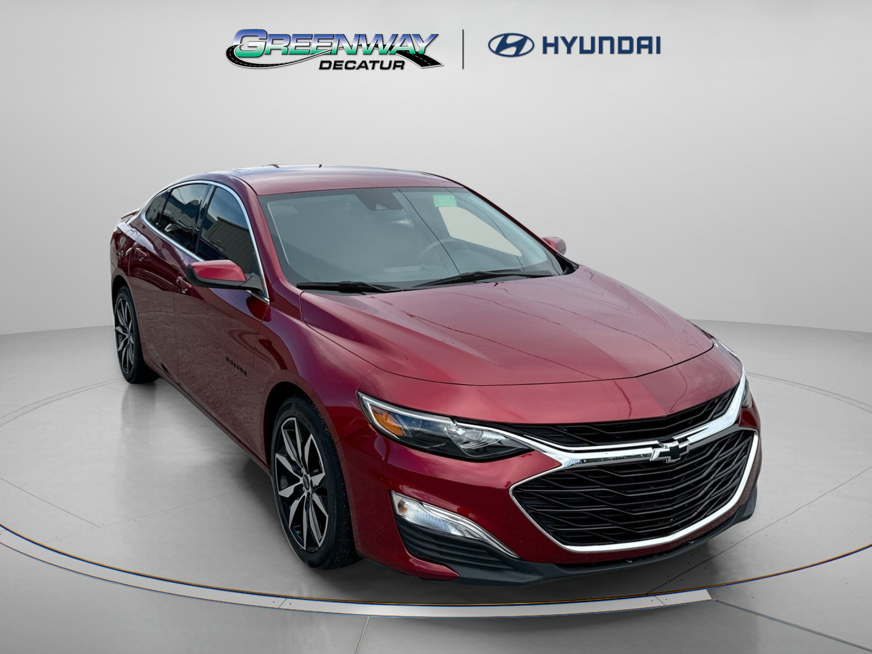 Used 2024 Chevrolet Malibu RS FWD image 2