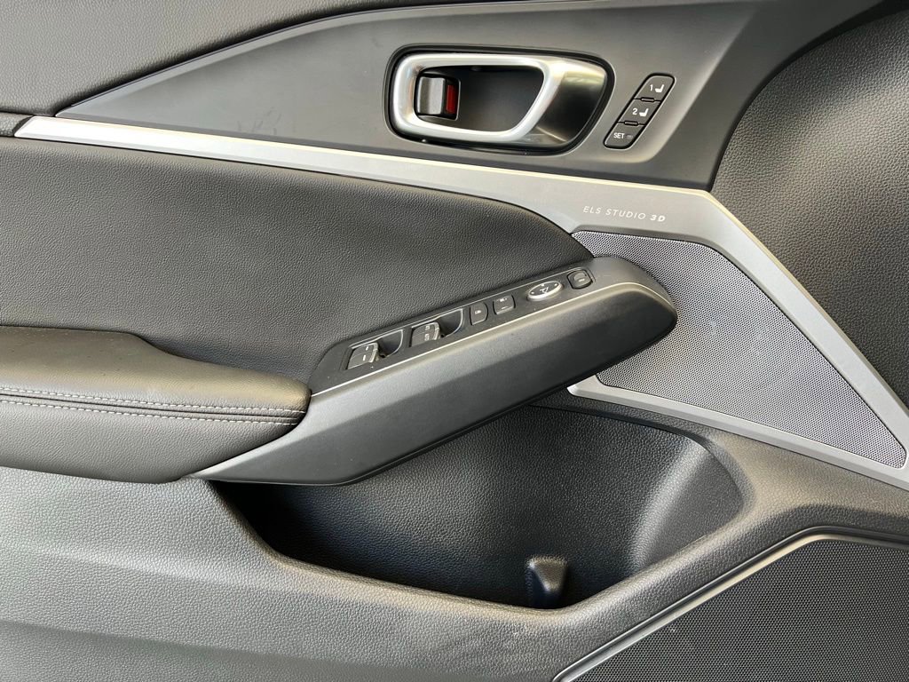 Used 2025 Acura Integra A-Spec FWD image 19