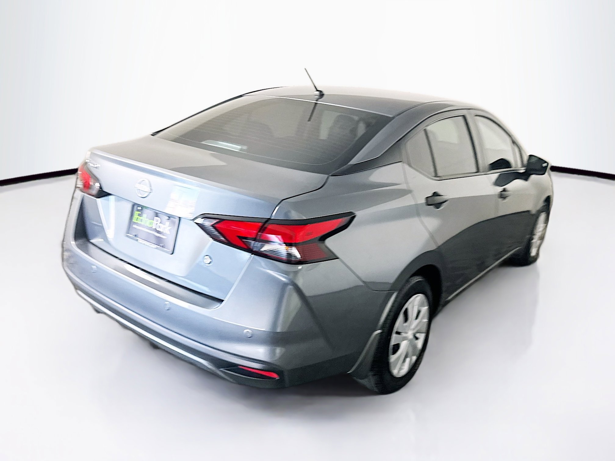 Used 2023 Nissan Versa S w/ Electronics Package image 9