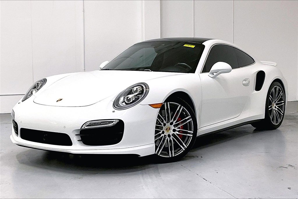 Used 2016 Porsche 911 Turbo image 3