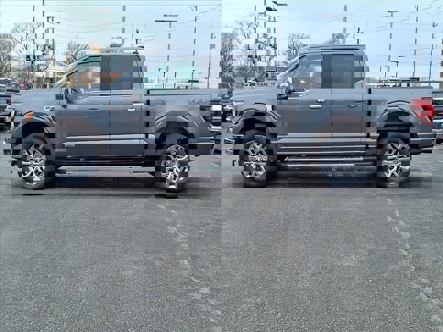 New 2025 Ford F150 Lariat w/ Equipment Group 501A Mid image 2