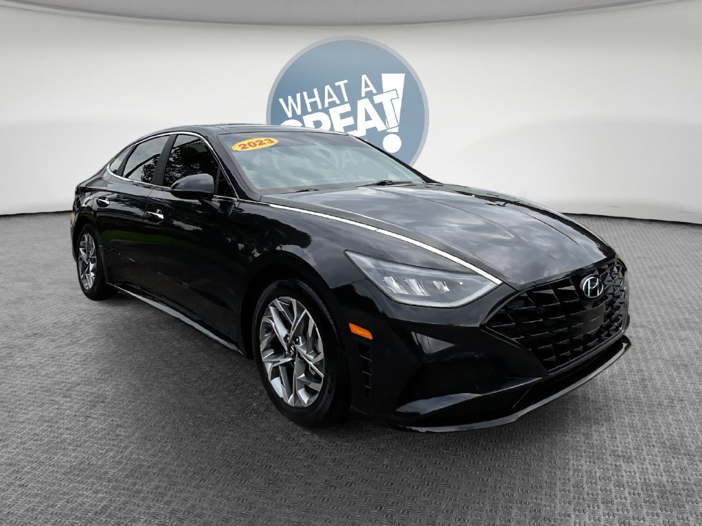 Used 2023 Hyundai Sonata SEL w/ Convenience Package