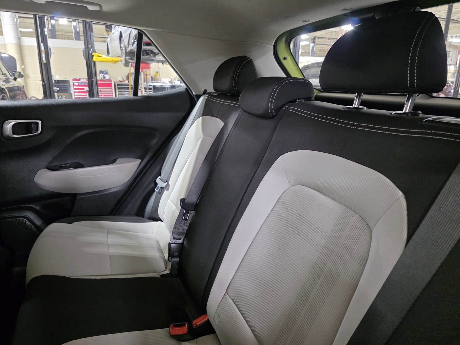 Certified 2023 Hyundai Venue SEL image 14