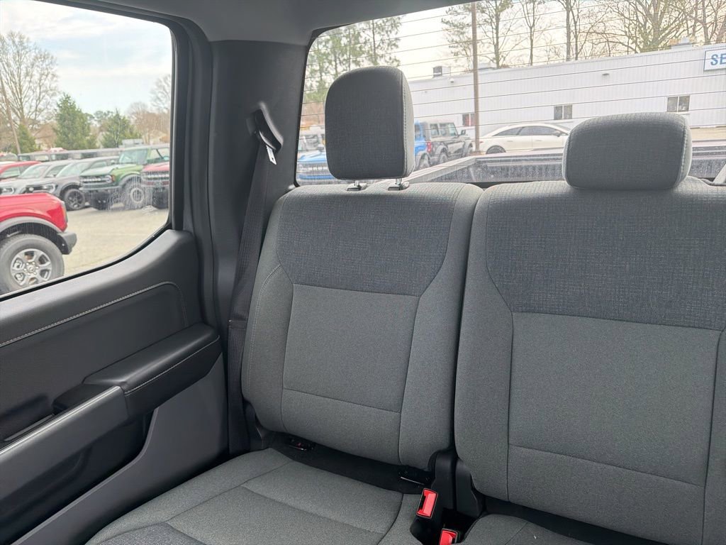 Used 2025 Ford F150 XLT w/ Equipment Group 301A Standard image 12