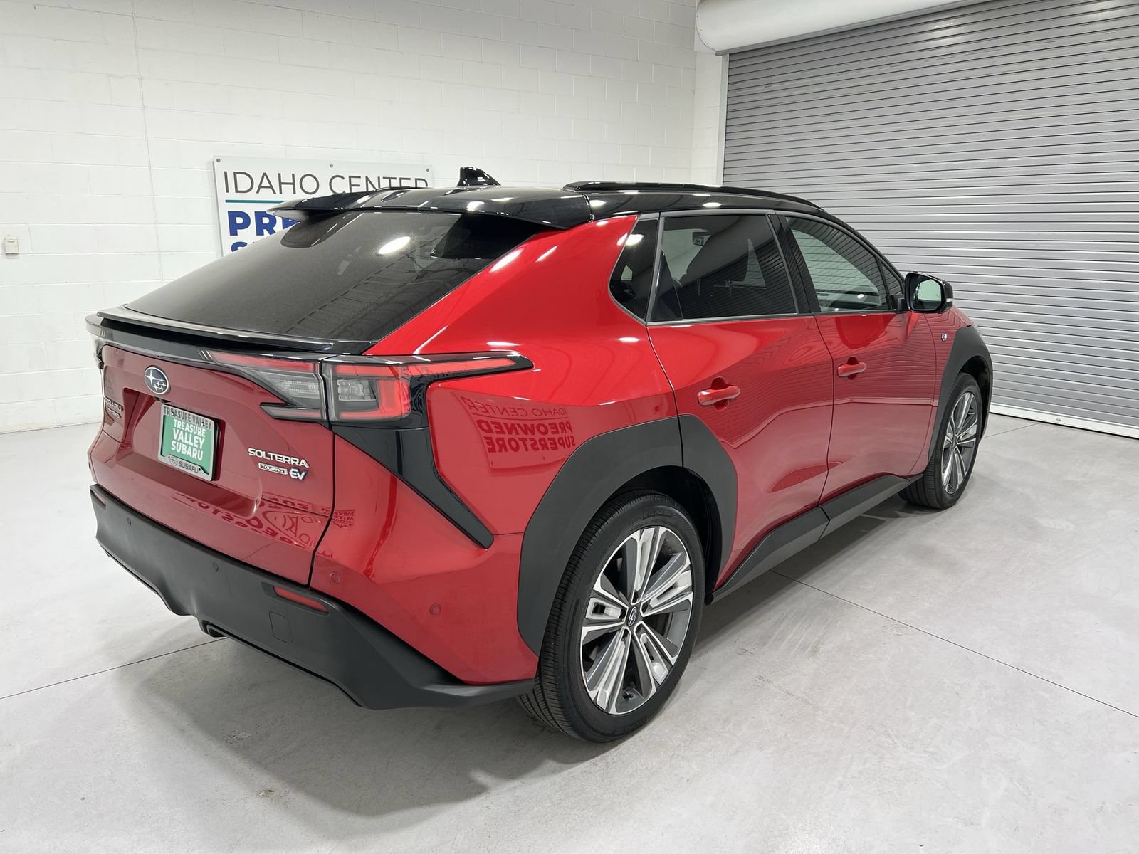 Used 2023 Subaru Solterra AWD image 8