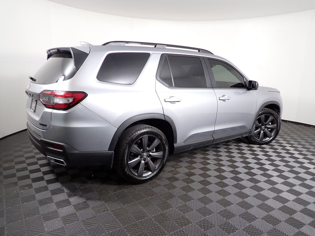 Used 2025 Honda Pilot Sport image 18