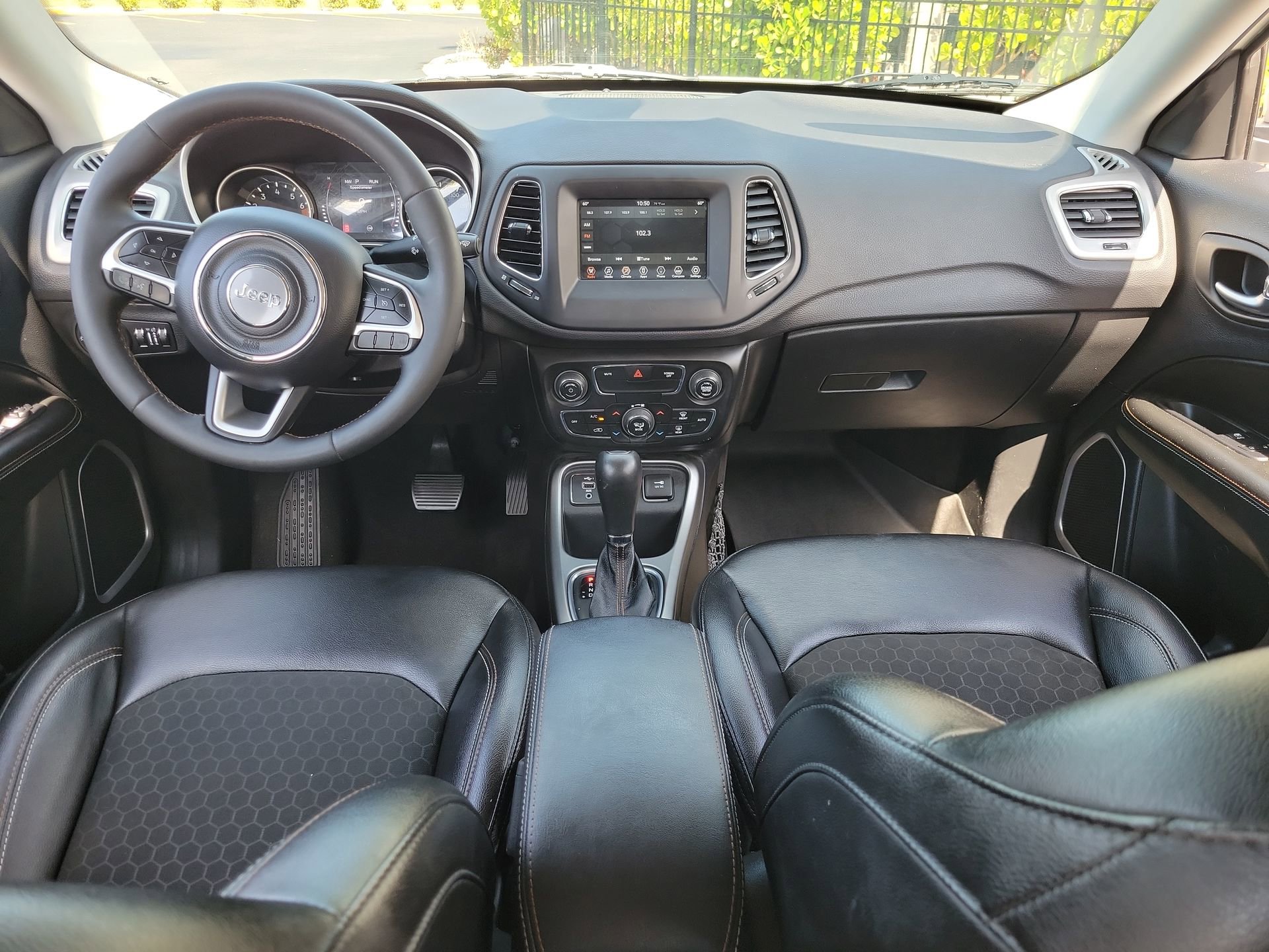 Used 2021 Jeep Compass Latitude FWD image 14