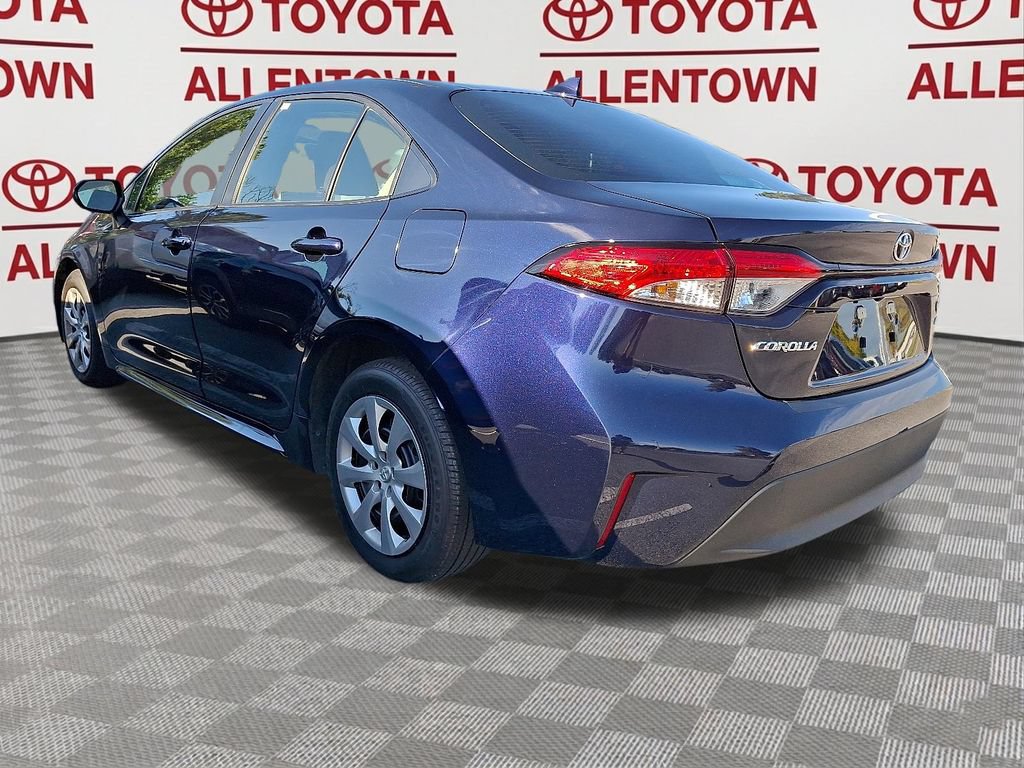 Used 2026 Toyota Corolla LE FWD image 4