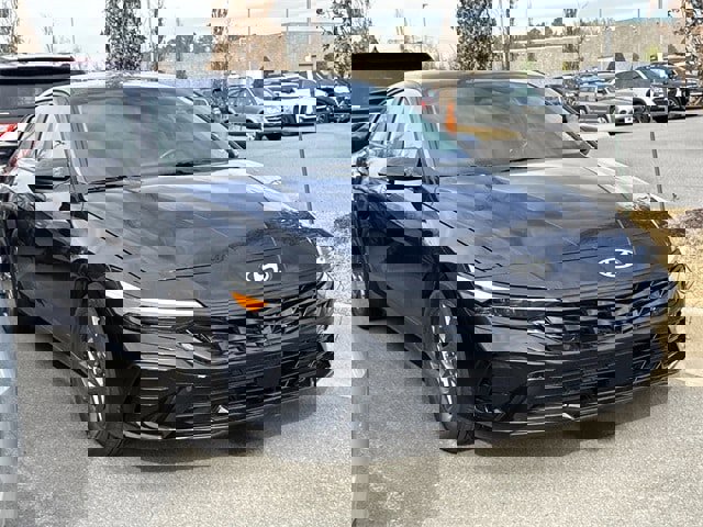 Used 2024 Hyundai Elantra SEL image 6