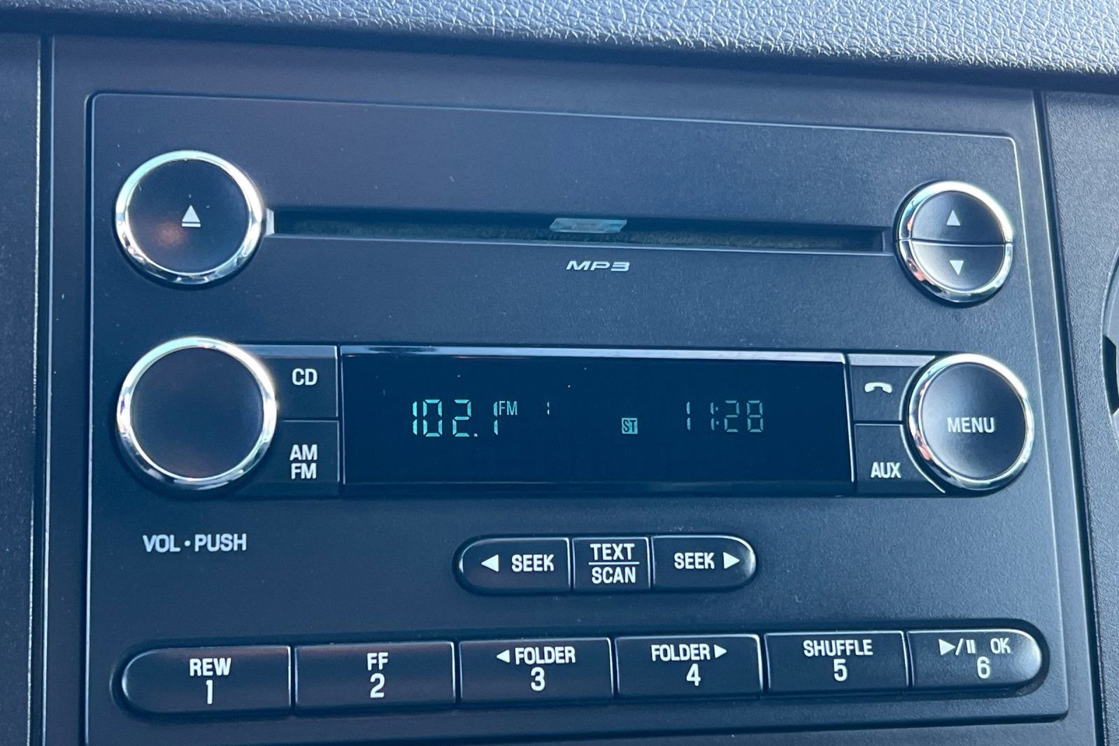 Used 2016 Ford F550 2WD Crew Cab Super Duty image 18