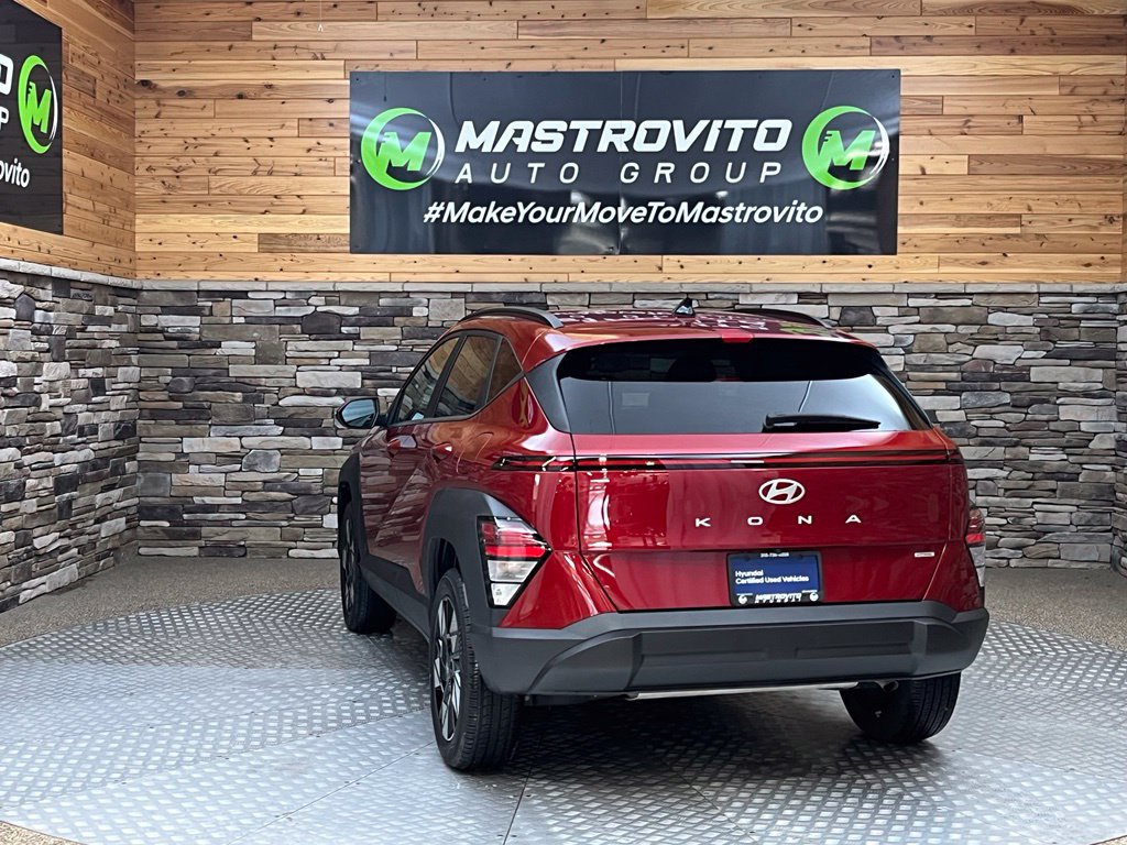 Certified 2024 Hyundai Kona SEL w/ Convenience Package AWD/4WD image 11
