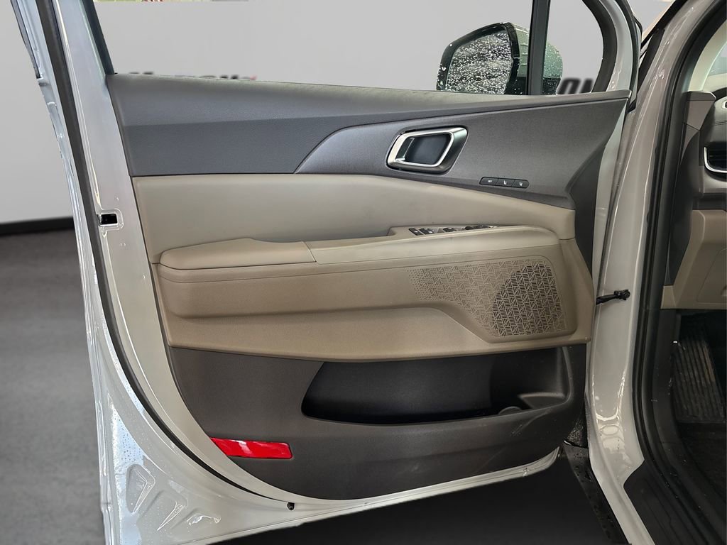 New 2026 Kia Carnival EX image 15