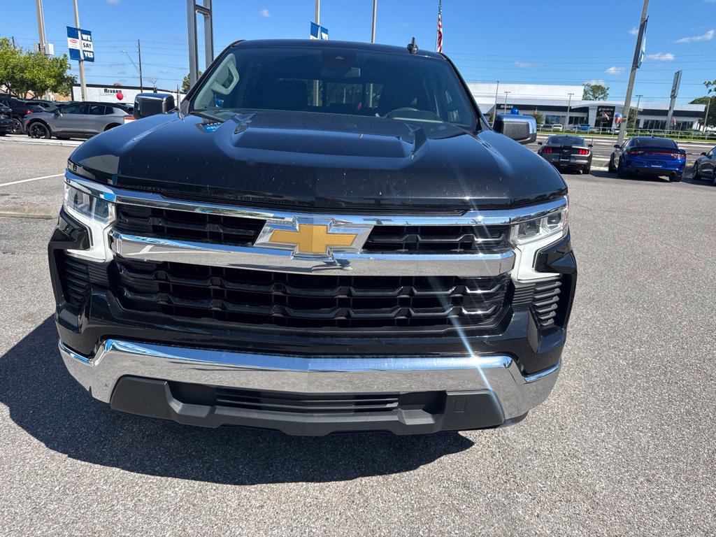 Used 2022 Chevrolet Silverado 1500 LT w/ All Star Edition Plus RWD image 2