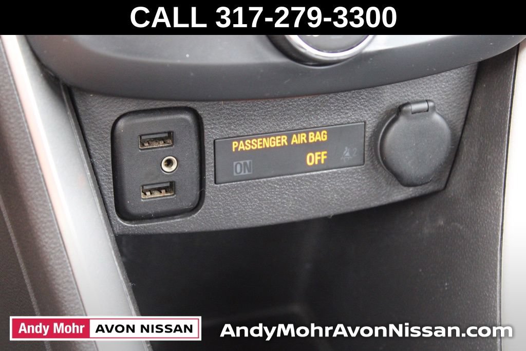 Used 2017 Chevrolet Trax LS AWD/4WD image 34