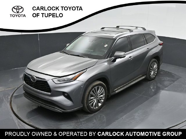 Used 2025 Toyota Highlander Platinum AWD/4WD image 53