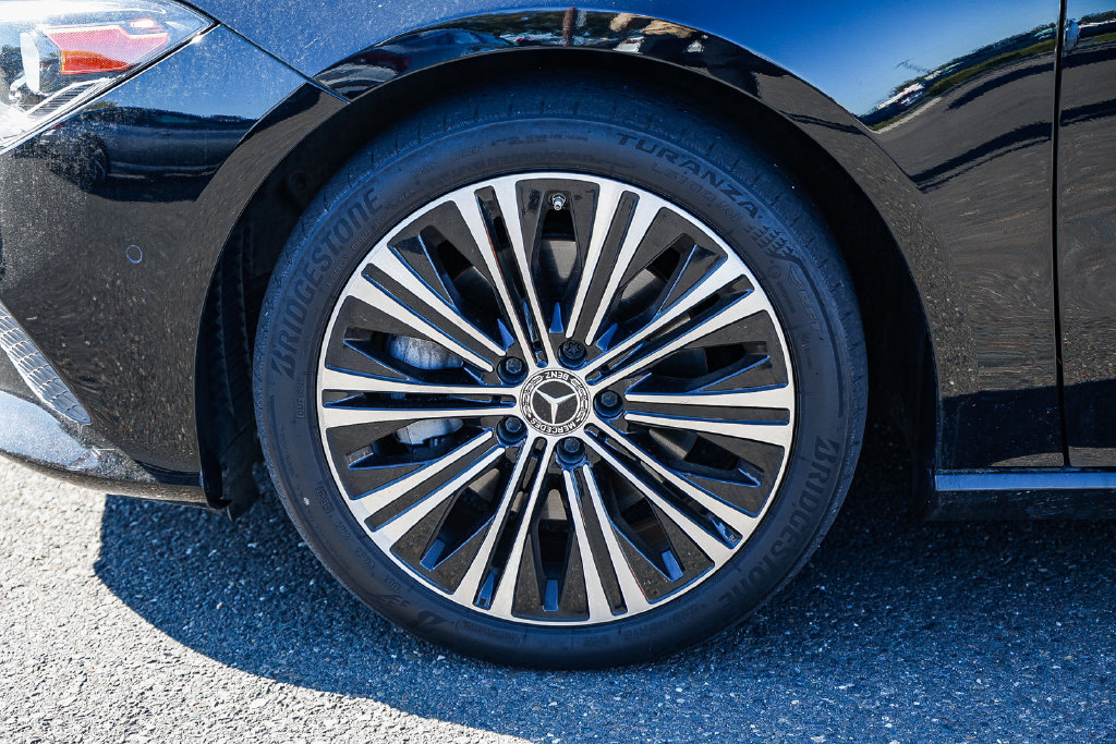 Used 2021 Mercedes-Benz CLA 250 image 9
