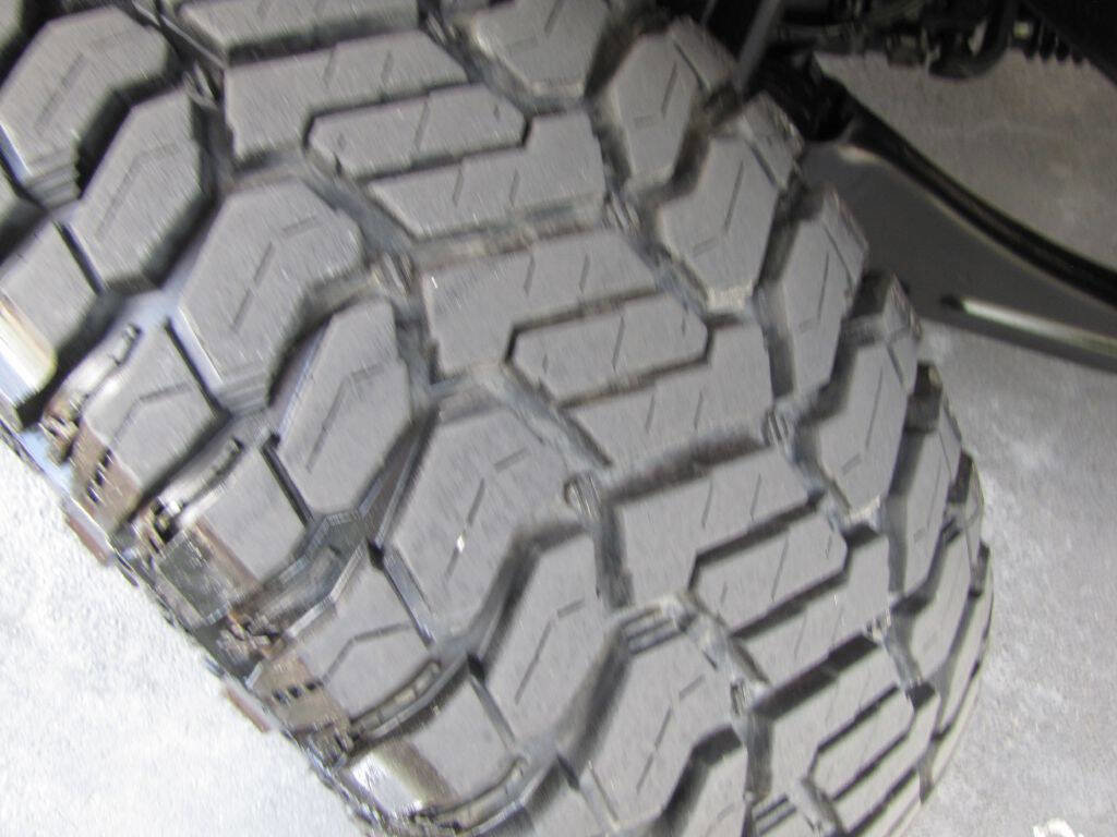 Used 2018 RAM 2500 SLT image 35