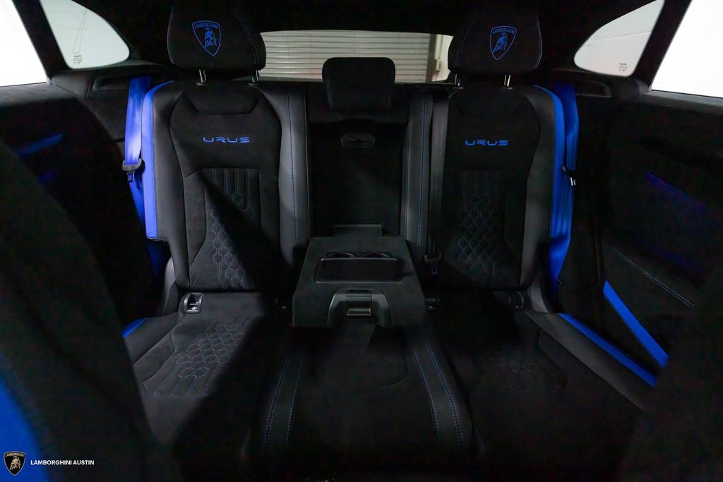 Used 2024 Lamborghini Urus Performante image 35