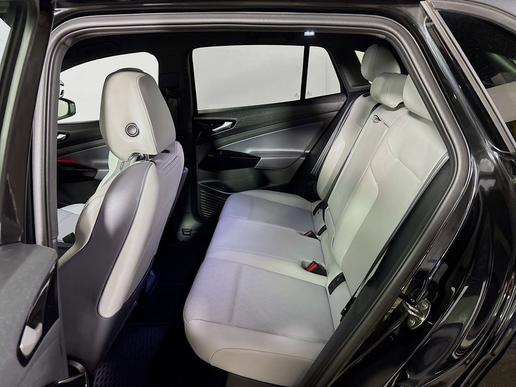 Used 2021 Volkswagen ID.4 Pro S image 21