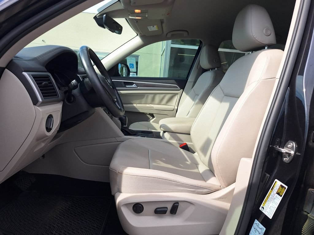 Used 2019 Volkswagen Atlas SE FWD image 13