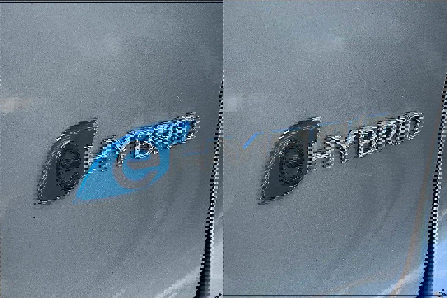 Used 2018 Chrysler Pacifica Touring-L image 22