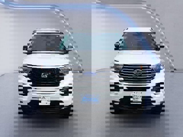 Used 2023 Ford Explorer XLT image 8