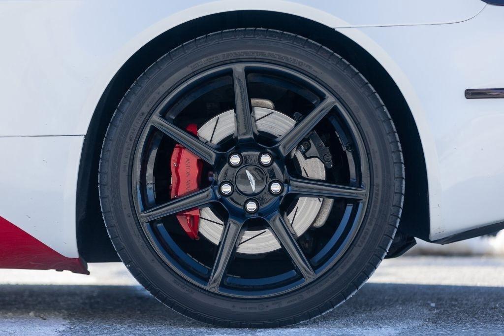 Used 2006 Aston Martin V8 Vantage Coupe image 13